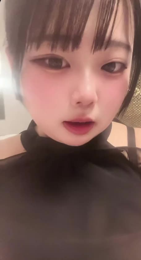 ちろちろしてみた👩‍❤️‍💋‍👨


恥ずかしいね、こういう動画とるの🫣