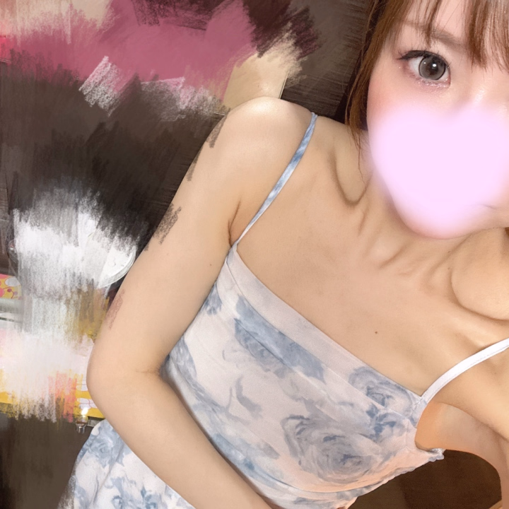 体調思わしくなく

しばらくお休みしたり

しておりました🙇‍♀️

ご迷惑おかけしました🥲

今日は元気に出勤しました🥰

ご予定合うお兄さん

お待ちしてます🫧
