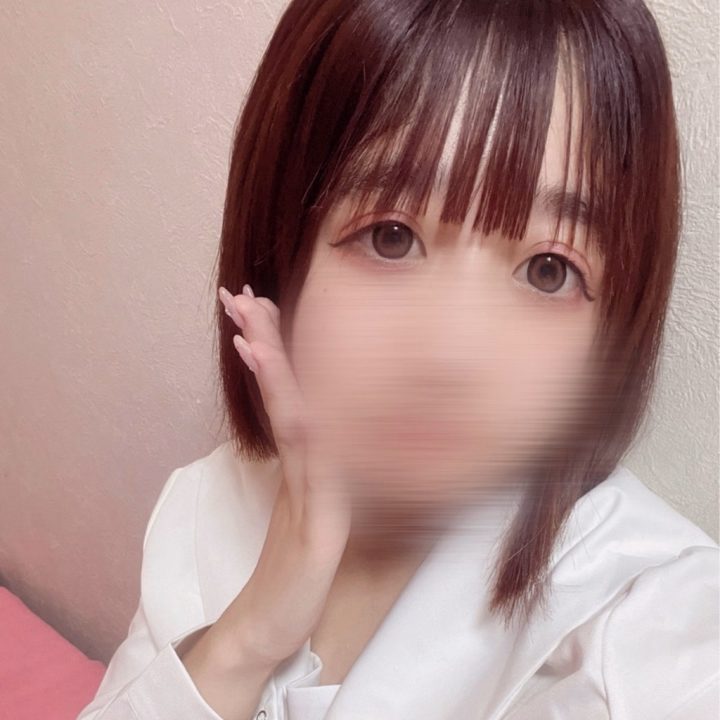 おはよう〜！ののです！

朝からあいにくの雨☔🥲ですが、今日も元気に出勤⭐️ 9:00-21:00います✨
ののといっぱいチューしてぎゅーして暖まろうね😽💘