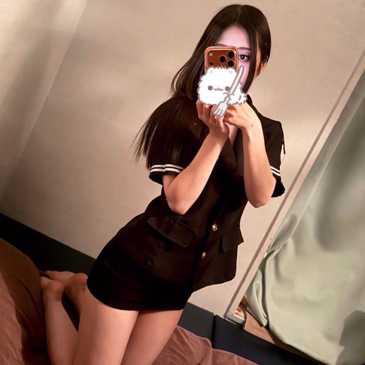 こんばんわ、のぞみですෆ˚*

本日も出勤させてもらっています✨
お天気悪くて雨降らないか心配ですが
お誘いしてくれると嬉しいです♪

本日の出勤👉19:30〜23:00

1週間も折り返しなので
お兄様方も頑張ってくださいね🩷