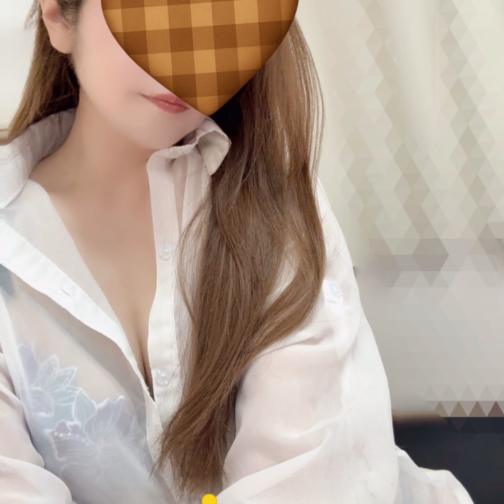 切なくて、恋しくて...春♥️


おはようございます🌈
ただいま出勤＆準備完了✅ゆきほです♪


朝の冷たい空気を感じながら
恋しくなる...🫧


アナタを見つけると秋の始まりを感じ
アナタがいなくなると冬の終わりを実感...


そして、新しい季節が始まる頃には
赤❤️から青💙へ


どこかに穴場の自販機ないですか🥹⁇
コンポタ🌽売ってる自動販売機😳


小腹を満たすのに、ちょうど良い
コンポタ🌽


見つからなくて、切ない
朝は特に恋しくなります✨


本日4/8(水)15:00迄✨
▶️8:30以降ご予約可能🉑


🌟ゆきほ🌟