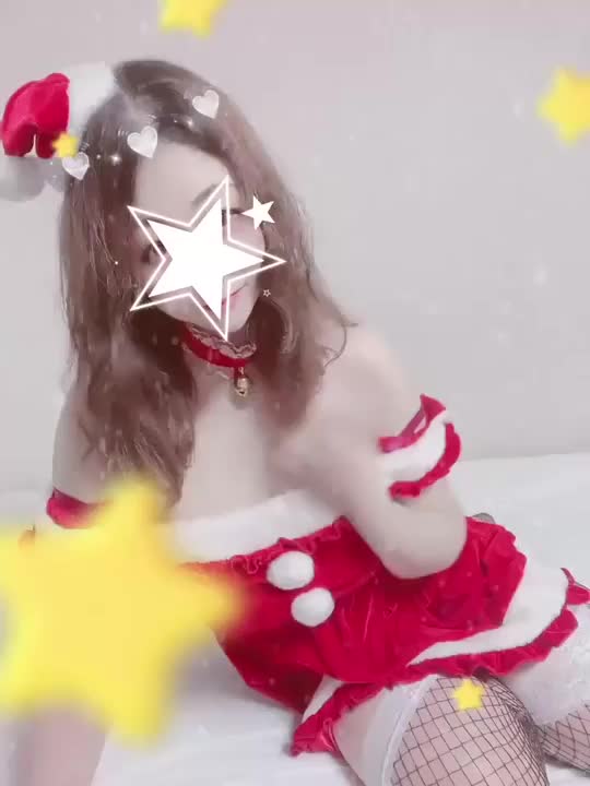 メリクリイベント第2回🎄

れんかサンタさんはどう⁉️🎅🏻🎁

似合ってるかなぁ〜⁉️久しぶりの

イベント皆様応援よろしくお願いし

ます🎅🏻🧦♥️