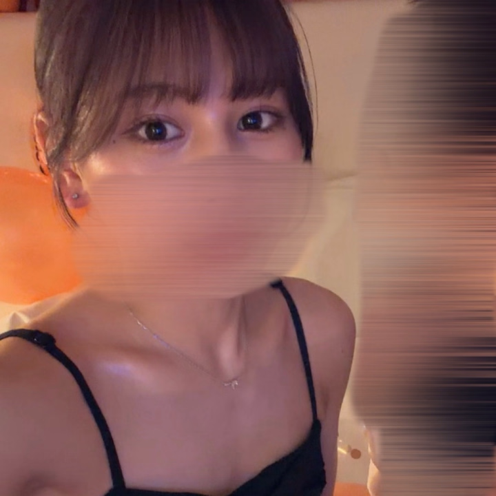 明日出勤！！
こんばんは🌇
最近寝つきが悪くて毎日眠い🥱
なので今日はぐっすり寝ます😪
明日はロング出勤です！久しぶりのロングなのでお客様埋まるといいな！！
指名待ってまーす♡