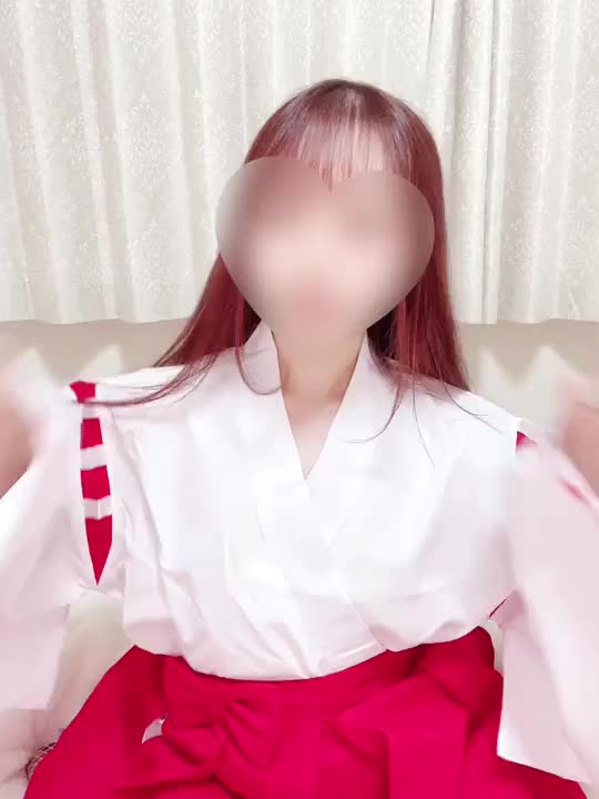 五反田東口M性感 ももかです🌷✨

あけましておめでとう2025🎍🌅

2024年は大変お世話になりました♪

2024年は春に新しいお店へ移り
不安と期待の入り混じる年でしたが

会いにきてくださる方々のおかげで
新たな世界に触れ・刺激をもらい
楽しく成長することが出来ました❣️

勇気を出して会いに来てくれた方
いつも時間を作って会いに来てくれる方
ヒメチャンやXで応援してくれる方
ももかが楽しく働けるように支えてくださる
FULLCOスタッフの方々やキャストさん方

ももかに関わってくださった
全ての方々に感謝の気持ちでいっぱいです！

2025年も積極的にチャレンジし
成長し続けていくつもりですのでこれからもついて来てくれたら嬉しいです♪

何卒、よろしくお願いいたします🙇🌸

今年も楽しい1年になりますように💖

ももかより♡