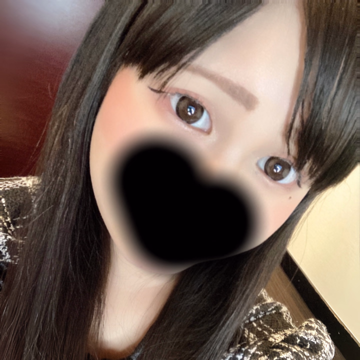 あんずだよ💫
福島も今は寒いかな?
コート持ってこうか迷ってるけど、持ってった方がいいよね🥺
なかなかhimechanに慣れないけど、日記頑張るぞ💪
予約やトーク待ってるね(❁´ω`❁)