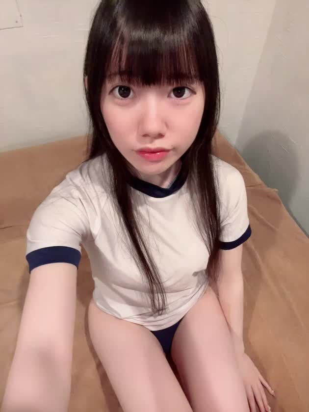 今日もお疲れ様( * ॑꒳ ॑*  )✨

お仕事終わりに
ふわふわお♡ぱいに埋もれに来ませんか💗

お♡ぱいにお顔もアソコも
挟んで満たされること間違いなし💞

お誘い待ってるね🎶


うい
x(Twitter)from:uichan_nemui