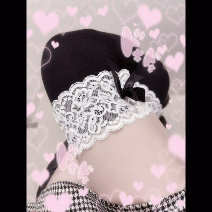 こんばんは♡♡

きらちま今日いるよ（｡･ω･｡）🩷

昨日はアレルギーの発作で休んじゃってごめんなさい；；；；

元気になったきらちま見に来てほしい👶🏻

お兄さん達のこといっぱい癒すよお♡♡

今日履いてる可愛いニーハイ載せとくね^ᴗ ̫ ᴗ^♩

雨降ったり止んだりで足元悪いから、気をつけてねゎꩢᐡ.  ̫ .ᐡ ♪ゎꩢ💮︎💕︎