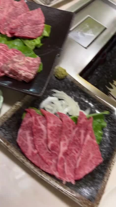 おはようございます！
米子出現6日目出勤です！！

昨日はようやく地元飯しました🍖
お店近くの焼肉キッチン一龍さん！
鳥取和牛と鹿児島牛を堪能🐂

栄養も取れたところで今日も一日
お兄さまといっぱい気持ちよく♡
いちゃいちゃしたい🥺

ぬるぬるびちゃびちゃにして
         来てくれるの待ってるね💕︎
