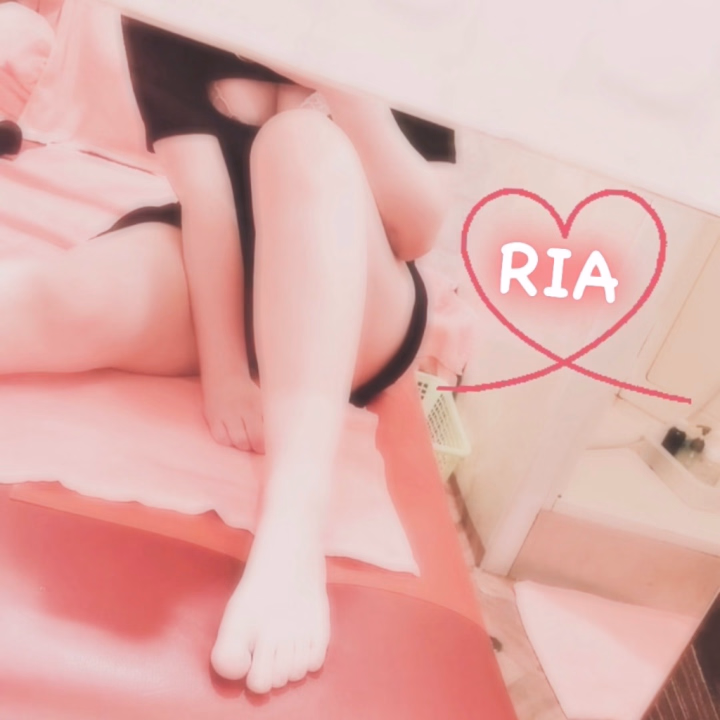 昨日もありがとうございました❣️


前日予約してくれたお兄さん〜🩷今回は新たな気持ちいいサワサワを見つけてしまったね☺️早くまた一緒に温泉に浸かりたい♨️90分あっという間すぎる🙊💓こねこねするのも楽しい🍡いつもありがとう🩱


りあのこと大事にしたいって言ってくれる仲良しさん🥲久しぶりに会えて嬉しかった😭元気そうで何より❣️あんなにリアルりあで過ごしても引かないでくれて優しすぎるよ🥹話したかったことも話せたし、とりあえず料理頑張らないとな🐣‪笑


先週も来てくれてたお兄さん！なんと前回予約が入ってて会えなかったみたいだけど、今日改めて来てくれて嬉しかったです😂変態エピソード楽しすぎるー❣️興味湧いてしまった🚹🚹←


何回もお会いしてる野球観戦好きのお兄さん！昨日盛り上がったかな👀？私もハマスタ行きたくなってしまった⭐️💙また野球トーク&地元トークしましょうね💪

初めましての方々もありがとうございました🙏色んなお話が聞けて楽しかったです☺️イったあとのまったりイチャイチャタイムも楽しいよね😎🫶

ではまた来週⭕️

りあ