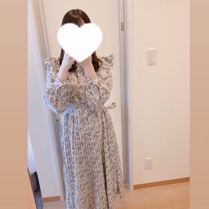 今週もありがとうございました🌷

二日連続で来てくれたり、一日で2回も来てくれたり🫣驚きがたくさんでした😂嬉しすぎる〜︎💕︎︎

ヒメチャンネル見てみるねって言ってもらえたから、見てくれてるかな🙈❓

写真はお出かけコーデ👗💞ワンピース大好き( ˶ˆ꒳ˆ˵ )

来週は月、木、金にいます❣️

🫧スク水リクエストは当日朝までにメッセージのほうに送ってもらえると対応可能です⭕️
出勤中だと気付けなかったりするので😵

ではまた来週💗
