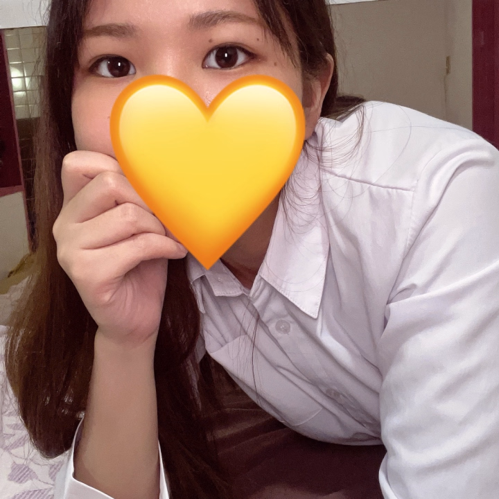 もうすぐ友達の誕生日なんだけど、誕プレ何にしよう🤔💭

5000円くらいで収めようと頑張ってます💪✨

皆は友達の誕プレにいくらかける？😳🎁💞