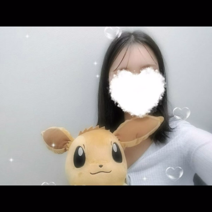 こんばんは、そらねです！
今日も19-22時で出勤します！
あいにくの雨ですが、遊んでくれたら嬉しいです(>ω<)