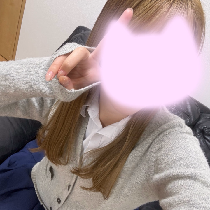 はじめまして、莉子です^･·̫･̥ฅ♡ ·˚
まだまだはじめてのことばかりで緊張していますが、ぜひ色々教えてください♡
会いに来てくださると嬉しいです♪お待ちしてます♡