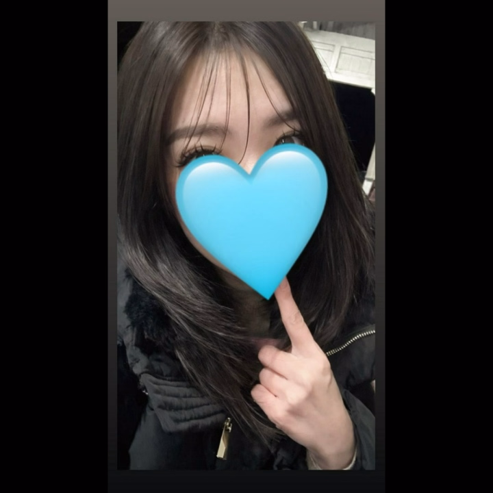 おはようございます！



久しぶりに出勤させていただきます✨



寒いのでお兄様で私の事あたためてほしいな♡