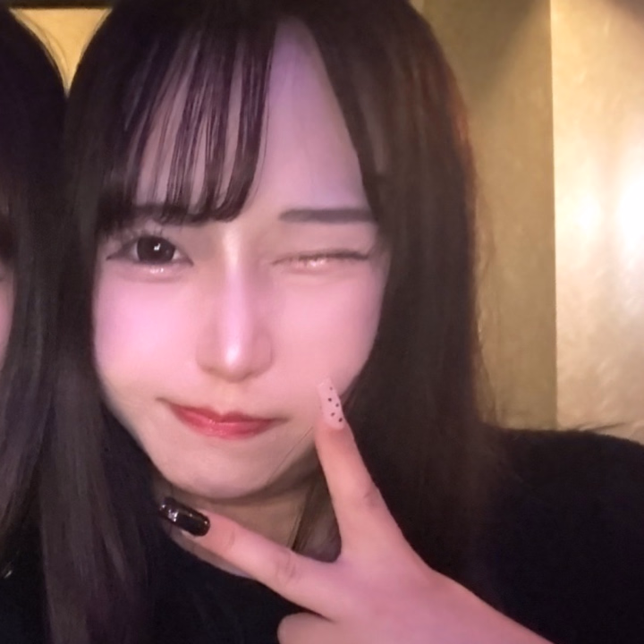 こんちゃー！



まむだよー！



久々書く✍️




けど何書いていいかわからん！






とりあえず23日までお休みなので🌙*ﾟ
すみませんがよろしくお願いします(;_;)