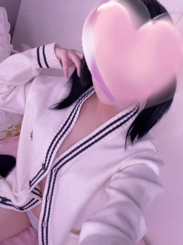 こんにちは✨

本日ラスト(ㅅ´ ˘ `)
みつはですっ！


昨日もありがとう♡
前から気になってたんだーって方いたりして
とても嬉しい気持ち🥺💭

今日もご予約ありがとうね(  ᐡᴗ  ̫ ᴗᐡ)💭
まだ空きあるので

おにーさまからのお誘い、お待ちしてます🌟