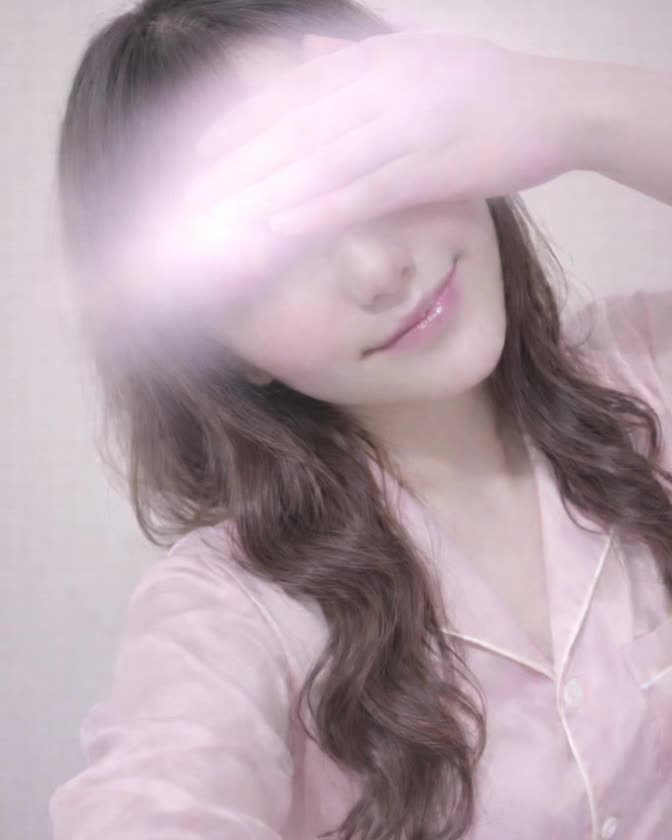 こんばんは🌆

池袋バイオレンスのあやこです(*´꒳`*)

明日は週半ばに祝日って幸せですね🥰

明日は10:00〜23:00まで待機しておりますので癒されに来てください♡