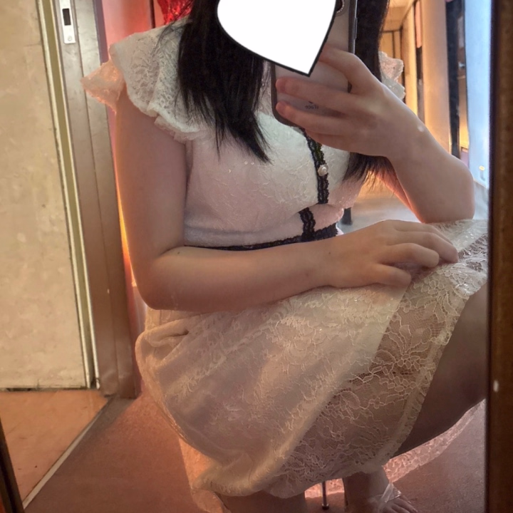今日は白い清楚なドレスです🤍

朝から本指名さま続きで今日もとってもいい日でした🥰
新規さま、なほを選んでくれてありがとう💕

本日は【24時まで】出勤です❣️
明日は【7時から24時まで】の予定です❣️
2月出勤できるか分からないぶん、皆様とお会いするために頑張ってます😖👍
明日もたくさんのご予約お待ちしてます❣️