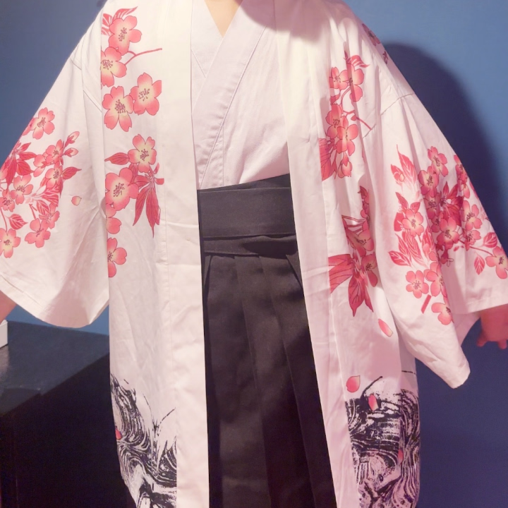 和服着せて頂いてご満悦のあまねさん✨

そういえば……🤔
おそうじするんですけど、なにとは言わないですけど、、
めちゃ喜んで貰えます😊色んな意味で(/// ^///)
ムスコが役立たずで。。って方もお口にゴール待ってますよ⚽️

1回で何試合もさせてもらえることが多くて楽しいですね❀.(*´▽`*)❀.


毎回お風呂泡スプレーしゅっしゅして、スポンジでごしごししまくってるので衛生的ですよ(*´ω｀*)

色々痛んで寝れませんがちょっとでも寝なきゃʕ•ᴥ•ʔ

皆さんお仕事おつかれさまだぁ