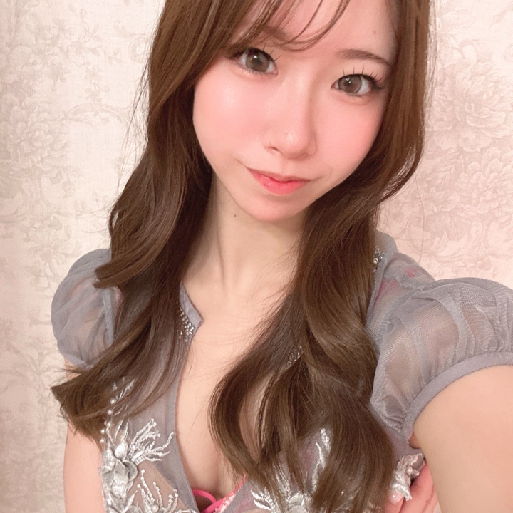 おはよう〜☀️

今日はちょっと涼しくていい感じの朝✨
このくらいの気温がずっと続けばいいのになーって笑

20日に写真指名来てくれたお兄さんがパネルの時点では無しだったけど😓、写メ日記みて選んでくれたって言ってくれて嬉しかった🤭💓

今日も8〜16時までいるのでご予約・お問い合わせお待ちしてますっ❣️