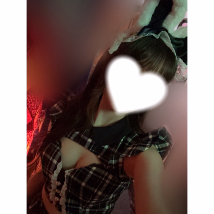 ⭐️お知らせ❶￤8月前半シフトについて⭐️
【7/30(木)19時】シフト掲載致します❕🌷

❶19:00~本指名様、ご予約後ｷｬﾝｾﾙの方
❷21:00~初めまして様
⚠️ご返信は当日夜中~翌日朝以降になるかと思います🙏

※ご予約後ｷｬﾝｾﾙの方→ご予約確定後に、私の体調不良等でこちらからｷｬﾝｾﾙさせて頂きお会い出来なかった方の事です！
※はじめまして様→21時よりも前にメッセージ頂いても受付は21時~です！（21時にトーク送付下さった方々の後の順番になります）

沢山のお誘いお待ちしてます!!💞

*.+ﾟ

⭐️お知らせ❷￤キャンセル枠⭐️
31(金)のキャンセル枠を【7/29(水)18時】に掲載します！
お電話予約お待ちしております📞🙇‍♀️🤍

*.+ﾟ

こんばんは！せいらです💜

明日出勤です♪
お会いできるの楽しみにしております🌸

先日観た映画がすごく面白かったです♪
仲良し様も観に行く方結構いらっしゃって(՞ o̴̶̷̤  ̫ o̴̶̷̤ ՞)
会った時に感想会しよう~~（>▽<）💞

それではまたあした！おやすみなさい🌙𓈒𓂂𓏸