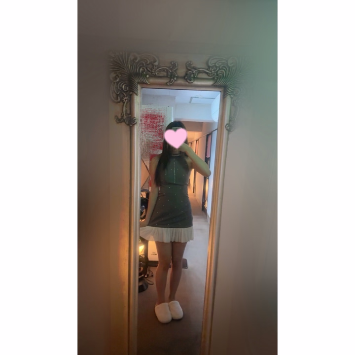 こんにちは！せいらです！

大変残念なお知らせです🙇‍♀️🙇‍♀️🙇‍♀️

今朝から今にかけて足首の内側の痛みが出てきて
歩行がかなりしんどくなってしまって、捻挫の可能性があり
この後病院に行く事になった為、本日お休みさせて頂きます🙇‍♀️😭
※ひめ予約頂いた方にはご連絡させて頂きました。

足をひねった記憶もなく原因が分からなくて
急遽のご連絡となり申し訳ございません🙇‍♀️🙇‍♀️

とりあえず病院に行って、
どれくらいの酷さなのかわかり次第ここで報告できたらと思います😱😱
心当たりがなさすぎて自分も混乱しております…
→捻挫ではないものの、炎症してしまってて安静にする必要があるようです🙇‍♀️
26(土)もお休みを頂きます😭これからトークで個別にご連絡させて頂きます！🙇‍♀️

よろしくお願いいたします🙇‍♀️🙇‍♀️🙇‍♀️
本当に申し訳ございません😭