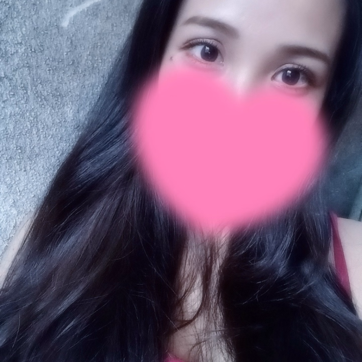 こんばんは🌝

明日からバイオレンスではなく桃李で出勤します☺️❣️

実は池袋で最初にお世話になったお店です🤣✨️

10時～15時半までいるのでネット指名待ってます🥰