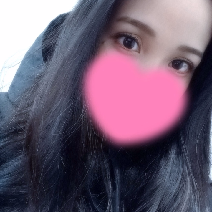 おはよう☀️

本日15時までいます❣️

昨日ネット指名のお客様と似てる芸能人の話になって

10代の時から良く言われるのが若い時の工藤静香なんだけど…🤣

似てるって話になったから写真検索したら、まあまあ似てる写真あって(笑)

私に会う前の参考にしてください🤣❣️❣️