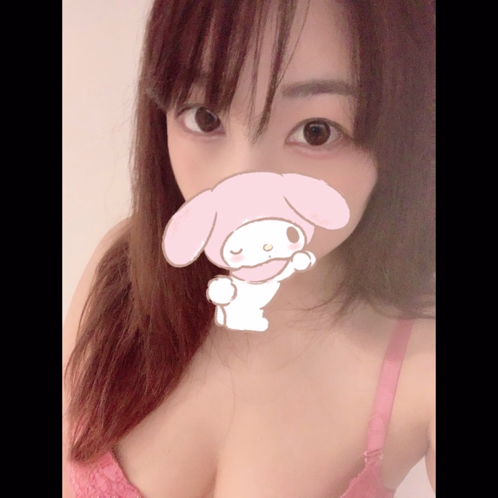 先程遊んでくれたお兄さんありがとうございました♡♡


お〇ぱいが好きみたいで興奮してたくさん舐めてくれて嬉しかったです( *´꒳`*)

楽しかったって言ってもらえたのも嬉しかったし最後気持ちもありがとうございます♡♡


またたくさんお〇ぱい舐めてほしいなぁ☺️