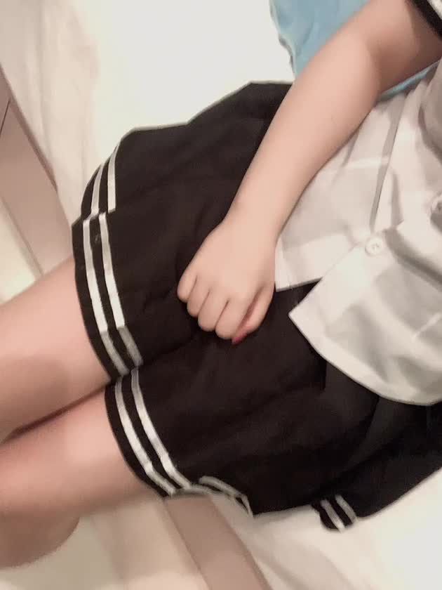 先程遊んでくれたお兄さんありがとうございました♡♡


肌褒めてくれてありがとうございます♡♡
肌褒められるの1番嬉しいです☺️

私の話しにたくさん笑ってくれて楽しんでもらえたのも良かったです♡♡


また楽しい時間を一緒に過ごしましょうね🤍🫶🏻