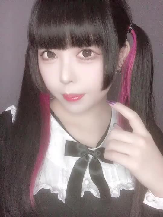 えちえちスプリットタン♡
 
他の人には真似できない舌技を
堪能してください( ⸝⸝¯‎‪꒳¯⸝⸝ )
  
