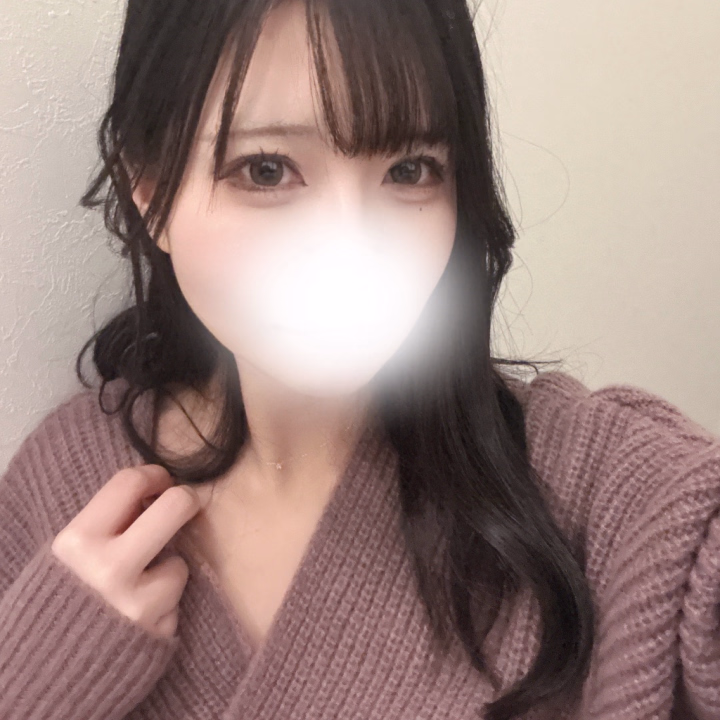 まだ起きてるの❔悪い子かも💕︎
みくるね、今日は友達とパフェ食べに行ったんだ🍓🫧🫖

今月はあと22.23.26日16:00~あえますよ＞ ̫＜ ♡
予約してくれてるおにいさんたち、ありがとう大好き嬉しいたのしみ^.ˬ.^

まだ決めてないおにいさんも、みくると遊ぶの予約してくれると嬉しいなーーーーーーーーー૮₍ ̥⎽ ̫ ⎽ ̥₎ა