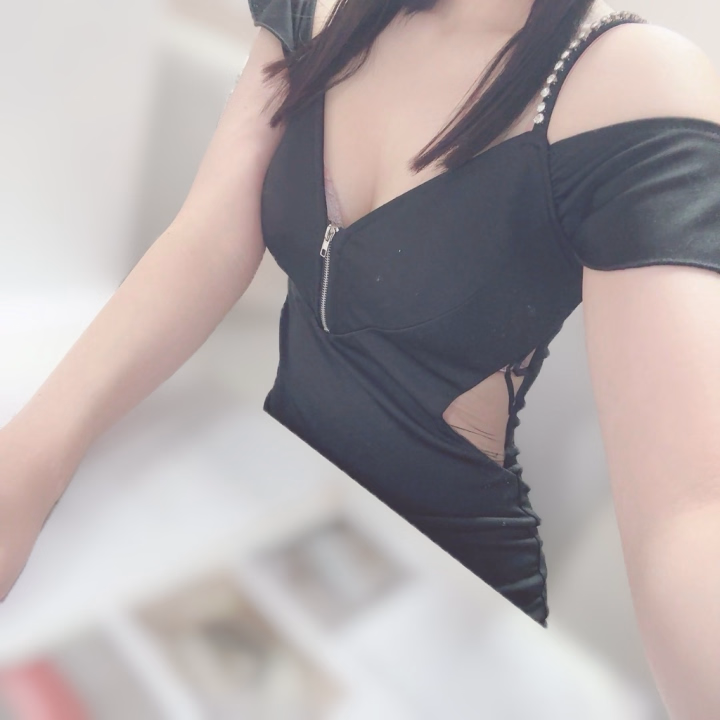 ちょびっとおひさしぶりです🌵
池袋バイオ15:00からいます☺️
ご予約もありがとう〜🕊️✨
9月は
今日明日のみいます!
お店にお電話☎︎
まってます🤍