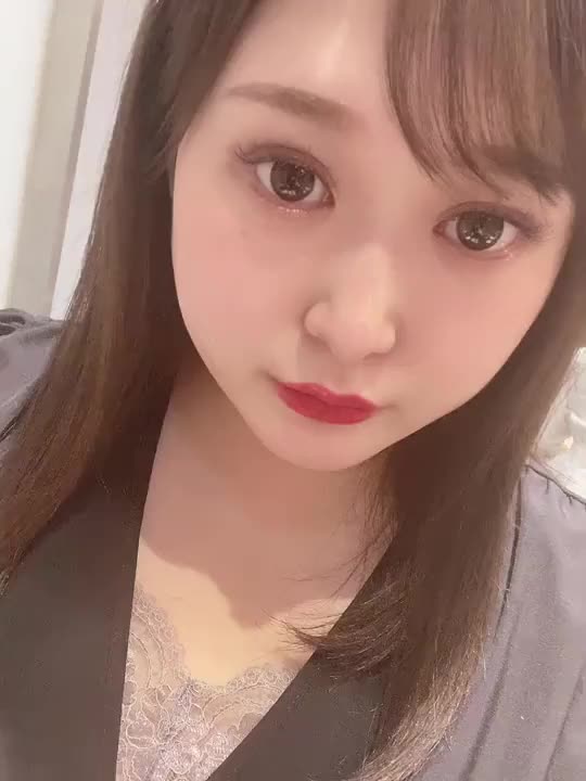 髪の毛伸びてきてうれちい🫶🏻🧏🏻‍♀️