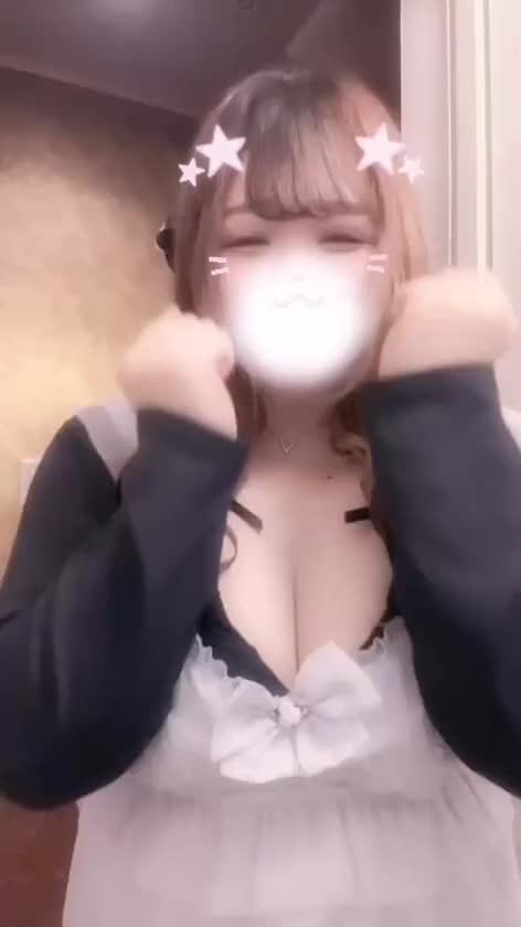 おかえり…💍待ってたよ🤍

ちゃんと奥さんしてるから
いい子いい子してほしいな…？///

いっぱい尽くすから…
その分､いっぱい可愛がってね🥺💗

こんな新婚生活…
ちょっと覗いてみる？🤍

もえこ(♥ó㉨ò)ﾉ♡