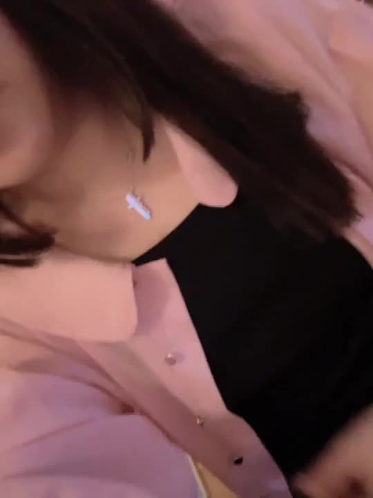 ノーブラだよ🩷