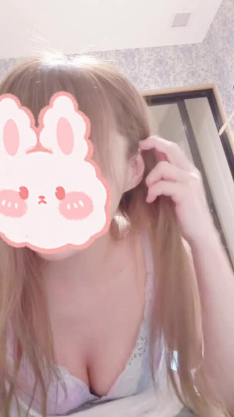 先着10名だったのに～りかが投稿して良かったのかなぁ～😓そんな不安もあり投稿してしまったりかです🙈応援してくれると嬉しいです❤️