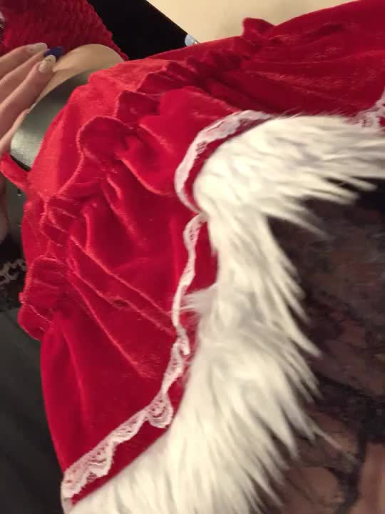 ミニスカサンタ🎅参上✨