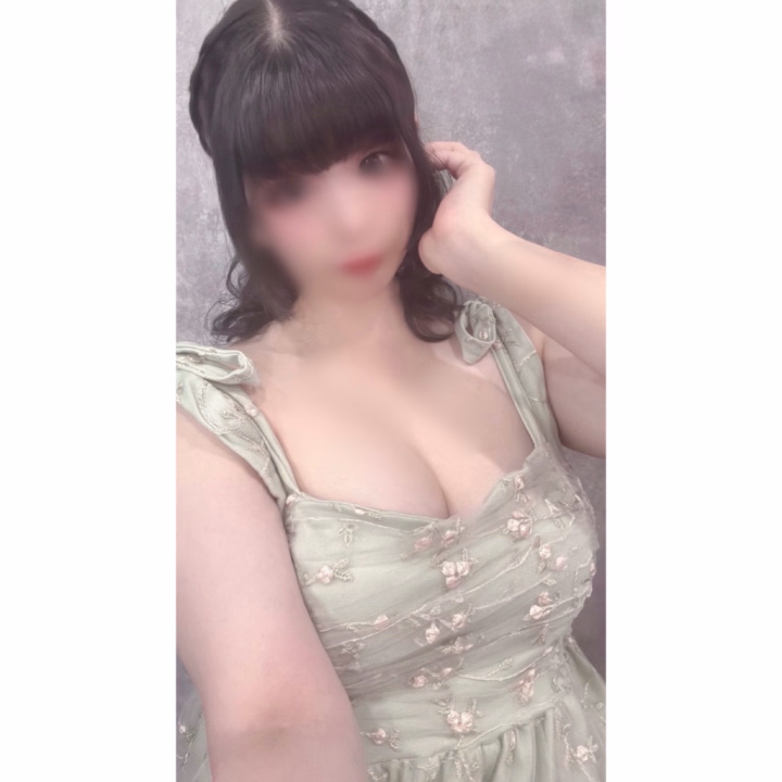 本日出勤です💞

世間は3連休ですね🥺⁉️
いつもは♡うい♡も お仕事な事が多いので、お店で会えるの嬉しいなぁ☺️💓

土日いつもタイミングがなかなか合わないよ〜な♡あなた♡に会えるの楽しみにしてます💕

明日も出勤なので
今日と明日のお問い合わせは、お店へ直接ご連絡で会いに来てね😘

連休前に頑張ったから
疲れが溜まってるーっなんて話も多かったので

お疲れ様🌟には
スペシャルマッサージ✨もしちゃいます🎶

現役エステティシャン✨最高の癒し体験してね❤️ྀི
•┈┈••••┈┈••🎀••┈┈••••┈┈•
グループ❤️MP🫧最高ランク❤️MP🫧沼にもおいでまし☺️🍀

↓↓↓ 限定動画✨コピーしてから検索してね🎶

https://hime-channel.com/profile/r2edev

姫予約はトークに
🧡ご予約のお名前
🧡日にち/スタートのお時間/コース
🧡お会いした事があるか
を教えてね😘

•┈┈••••┈┈••🎀••┈┈••••┈┈•