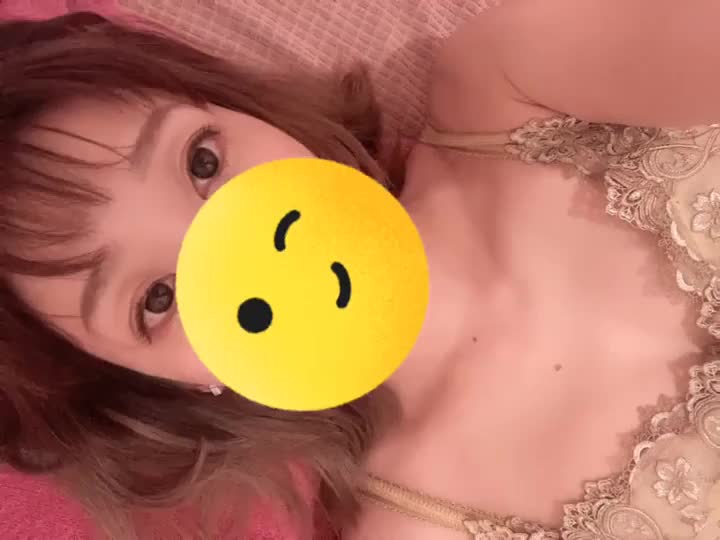 姫さま達はイク時ってどんな感じなのでしょうか。さやかは気持ちいいとつい目を閉じがちです。反芻してる感じです笑一緒にたくさん気持ちよくなりませんか？