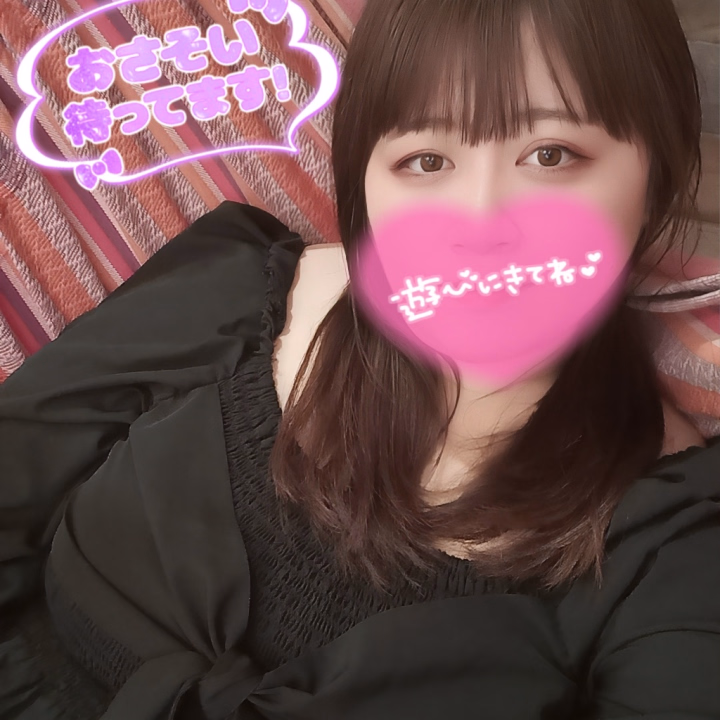 皆様沢山❤ありがとうございます！

ほろ酔いでコチラハンモックに乗ってユラユラされてお眠な三倉さんです😂

Hなの以外も投稿していく予定です(*.ˬ.)"