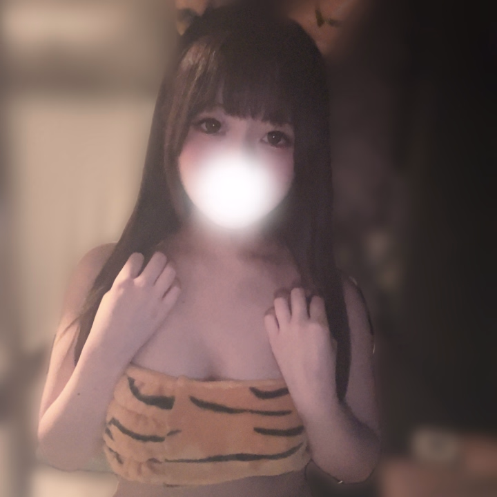 おはようございます♡

きのうもほぼ満枠でした💖ありがとう〜❕❕

今日も9時から出勤してます✊🏻‪✨️

姫予約ください🫶待ってるねー❕