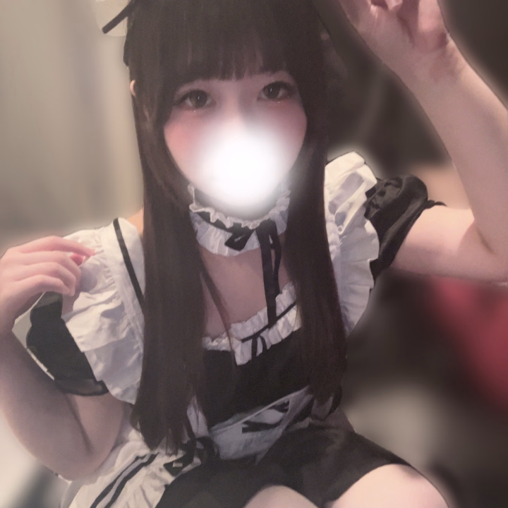 お給仕させてね♡

くりてぃかる♡ぷりちー っていうiLiFE！の曲がだいすきです♩

お兄さんもきいてみてー♡