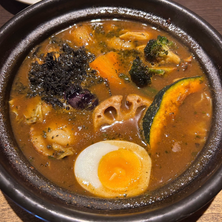 ご当地スープカレー(*'ω'*)
辛味が苦手ではあるけど美味しかった♡

てなわけで✨
札幌から6月17日から21日で
土浦店にお顔だします♡
17日前乗りで✈️向かおかなと
出勤にしてなかったけど
出勤にしました(≧∀≦)
◯17日予約ありません！ガラ空き(*´-`)
遅番から出勤予定。
◯18日は早番枠完売　9時17時🈵
夜は予約無いので早く終了するかもです。
◯19日　
9時から10時半空きあり
12時半頃から予約可　
◯20日　午前枠🈵
14時くらいから予約可
◯21日　午前🈵
最終日21日終了です予約により延長も考えますお時間予約枠とります！

18日から21日予約次第で終了します（╹◡╹）
1番は私に直接メッセージ
姫ちゃんネルよりお待ちしてます❣️
当日など私から連絡が遅い場合は
お店にご連絡ください❣️
一途な殿大好きです(๑>◡<๑)♡