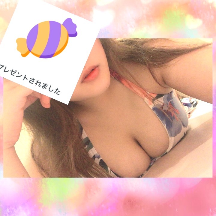 れん太さん❤️いつも🎁と応援ありがとうございます🥺💕
投稿喜んで貰えて嬉しいです🙈💗
これからも頑張りますね😆💓