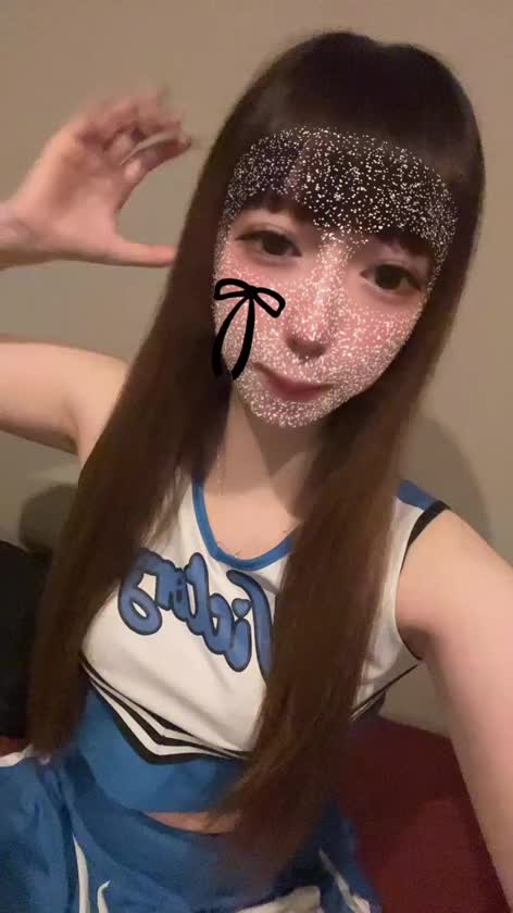 こんばんは🌙*ﾟ

土曜日の夜飲み出てるおにぃさまもいるのかな？？
ふらっとお店に遊びに来て
くれると嬉しいな🥰🥰