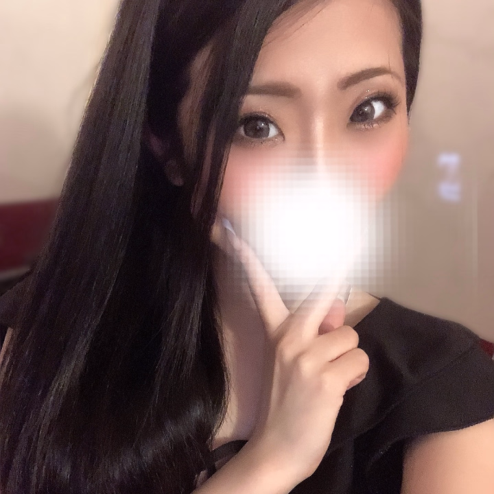 おはにょん♡

昨日遊んでくれた
初めましてお兄さん達
仲良しさん達
ありがとうございました꒰ᐢ⸝⸝´ > ·̫ <⸝⸝ᐢ꒱♥️♥️

♡メダカ仲良しお兄さん♡
♡あゆ大好き仲良しお兄さん♡
♡くまちゃん♡
♡くろちゃん♡


たくさんの仲良しさん達
ありがとう～🥺︎💕︎︎
みんなにおめでとう👏🏻ゆってもらえて
嬉しいなりっ(>_<)♥️！！！
＂一歳＂成長したかんなをこれからも
よろしくね🤣笑笑

初めましてお兄さん達もありがとう♡

本日も出勤したよーん😽
雨宿りしていきませんか？？？(  ´͈ ᵕ `͈ )♡

えっ〇なこと⋯付きだよ⋯？？💓///