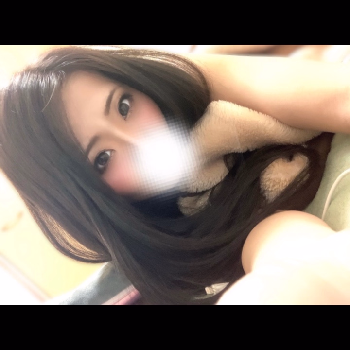 おはにょん♡

昨日遊んでくれた
初めましてお兄さん達
2度目ましてお兄さん
ありがとうございました꒰ᐢ⸝⸝´ > ·̫ <⸝⸝ᐢ꒱♥️♥️

♡旅行大好きマンニキ♡

お久しぶりぶり～🤭
相変わらずの旅行っぷりで！！！！♡
ほんとだいすきなんだね🥰
お土産話してるお兄さん楽しそうで
聞いてるかんなまで
なんかウキウキするっ( ˙-˙ )౨💗
たまにはかんなのことも構ってね？？😌笑

初めましてお兄さん達もありがとう♡

本日もしゅっ❣️したよん
ご予約してくれてる仲良しさんありがとう💓

🌟今月の出勤🌟
22.23.24.25.30

待ってるねー‪🙌🏻‬✨