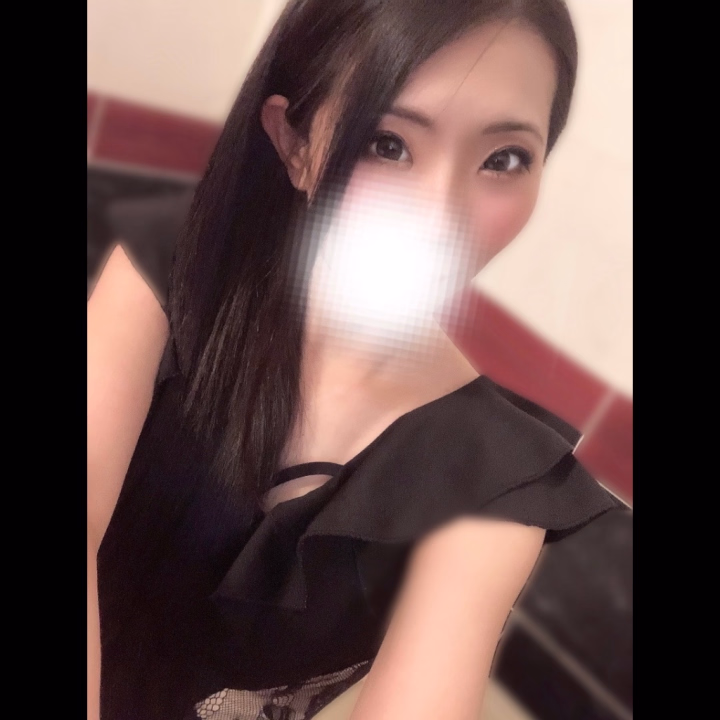 おはにょん♡

昨日遊んでくれた
初めましてお兄さん達
仲良しさん
ありがとうございました꒰ᐢ⸝⸝´ > ·̫ <⸝⸝ᐢ꒱♥️♥️

♡おのっち♡

まさかのまさか、、、🤭
今月2回も会えるとは((((っ･ω･)っ♡♡
かんなと一緒に過ごすお時間が
＂人生の楽しみ＂って🥺︎︎💕︎︎嬉しい～
次会えるの8月だね✊🏻‪！！！

初めましてお兄さん達もありがとう♡

出勤したよー☺️💗💗
本日も楽しいお時間過ごせますように💋‎🤍