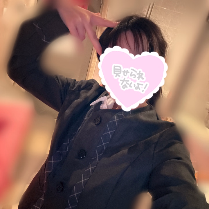こんばんは🌛🌛🌛🌛

ゆづるです‼️‼️

3月はドタバタで出勤出来なくなっちゃいました😭😭😭すみません😭😭

4月は！
4/5 日 7:00～17:00
5月は！
5/3 祝日 7:00～17:00
で出勤出してます❣️❣️❣️
お誘いまってます🎶🎶

最近はごじゅうじゃ〜の素顔公演を見に行きましたわよ